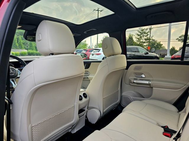 New 2026 Mercedes-Benz GLB 250 4MATIC image 24
