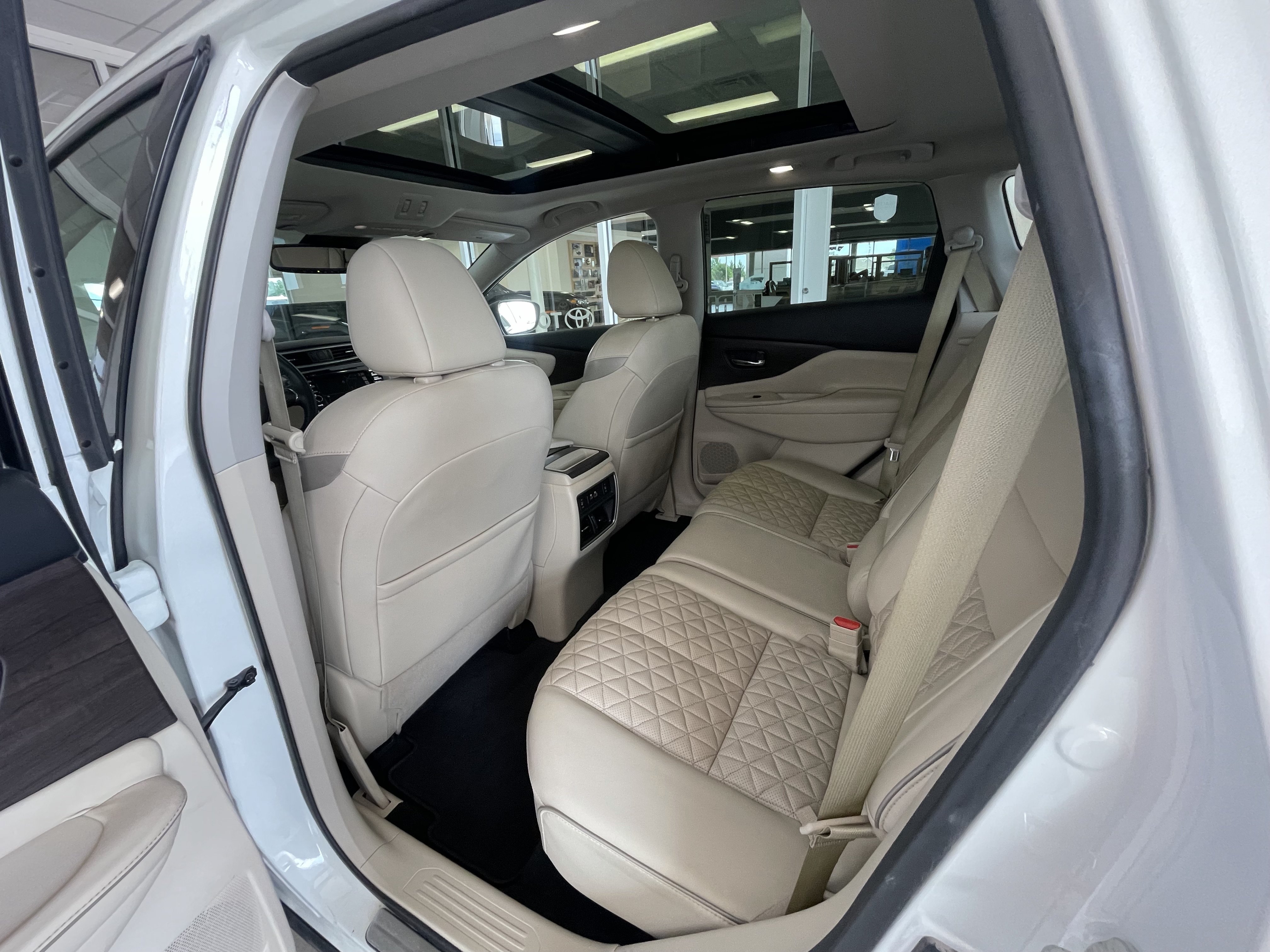 Used 2019 Nissan Murano Platinum w/ Cargo Package AWD/4WD image 14