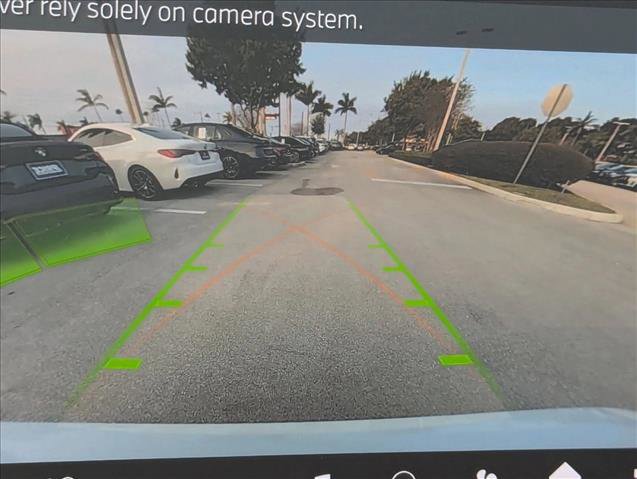 Certified 2025 BMW 740i w/ Premium Package image 14