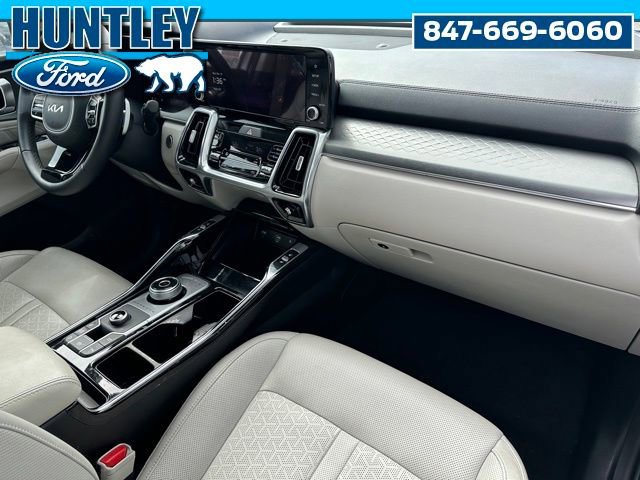 Used 2023 Kia Sorento SX Prestige image 9