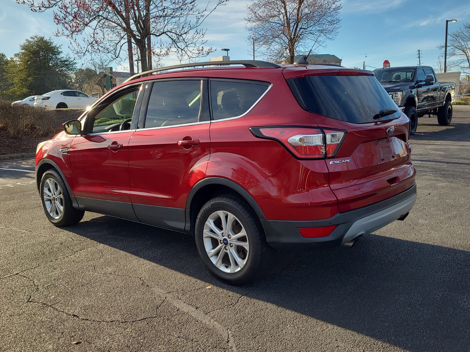 Used 2018 Ford Escape SEL image 7