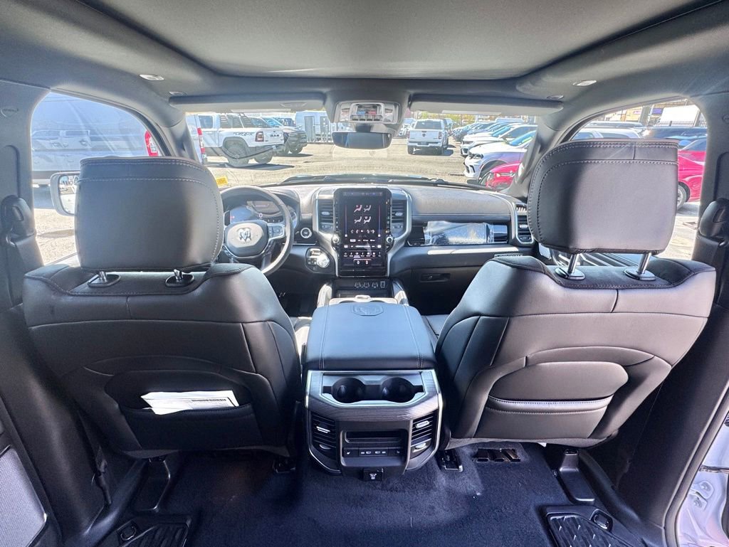 New 2026 RAM 1500 Laramie AWD/4WD image 23