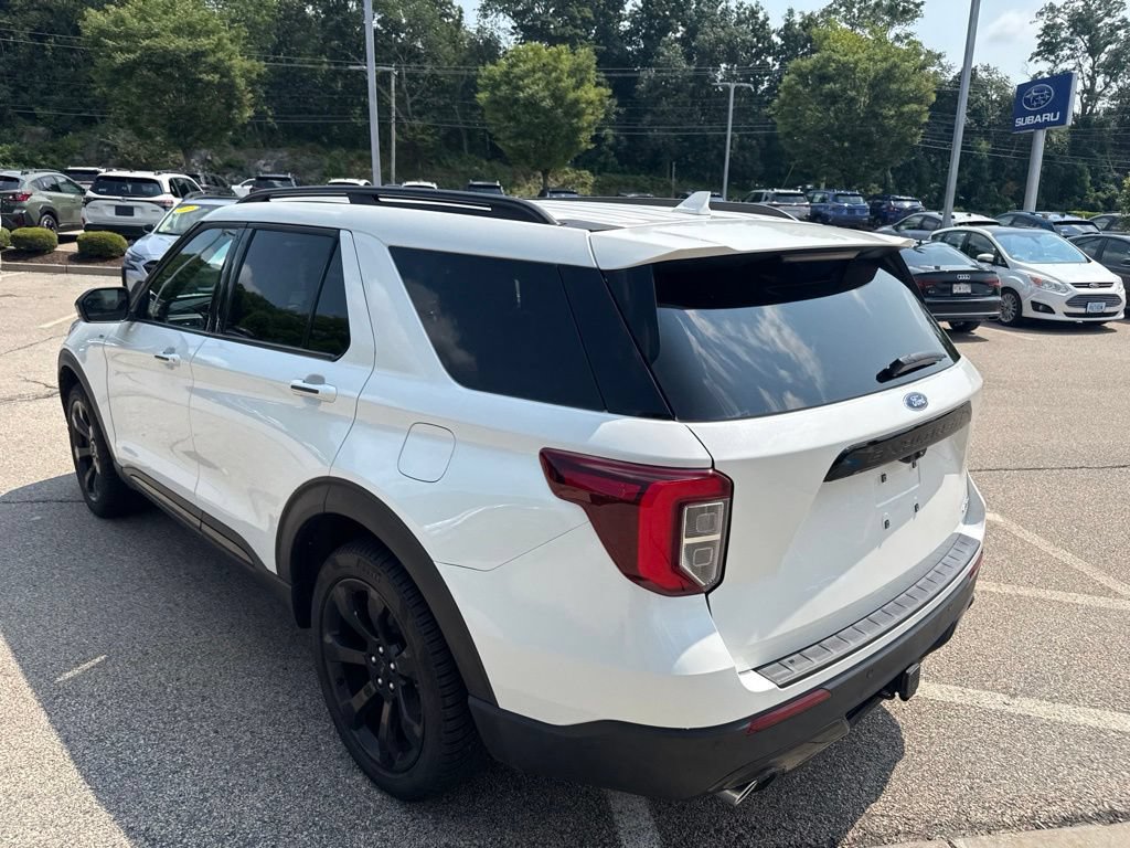 Used 2023 Ford Explorer ST-Line w/ Class IV Trailer Tow Package AWD/4WD image 4