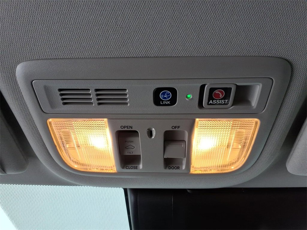 Used 2019 Honda Insight Touring image 25