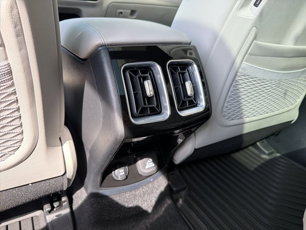 New 2026 Kia Sorento SX Prestige AWD/4WD image 16