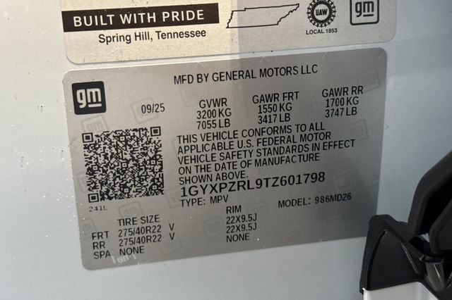 New 2026 Cadillac Lyriq V image 28