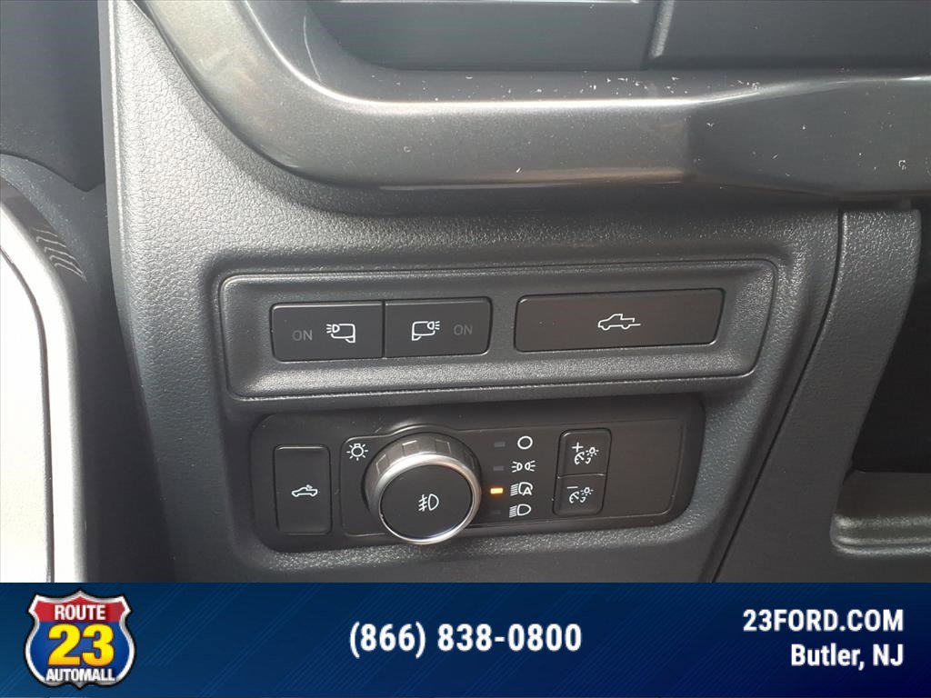 Certified 2022 Ford F150 XLT w/ Equipment Group 302A High image 16