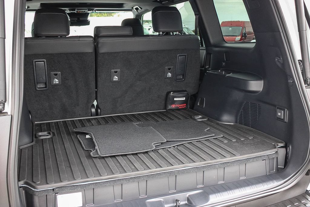 Used 2025 Toyota Land Cruiser AWD/4WD image 26