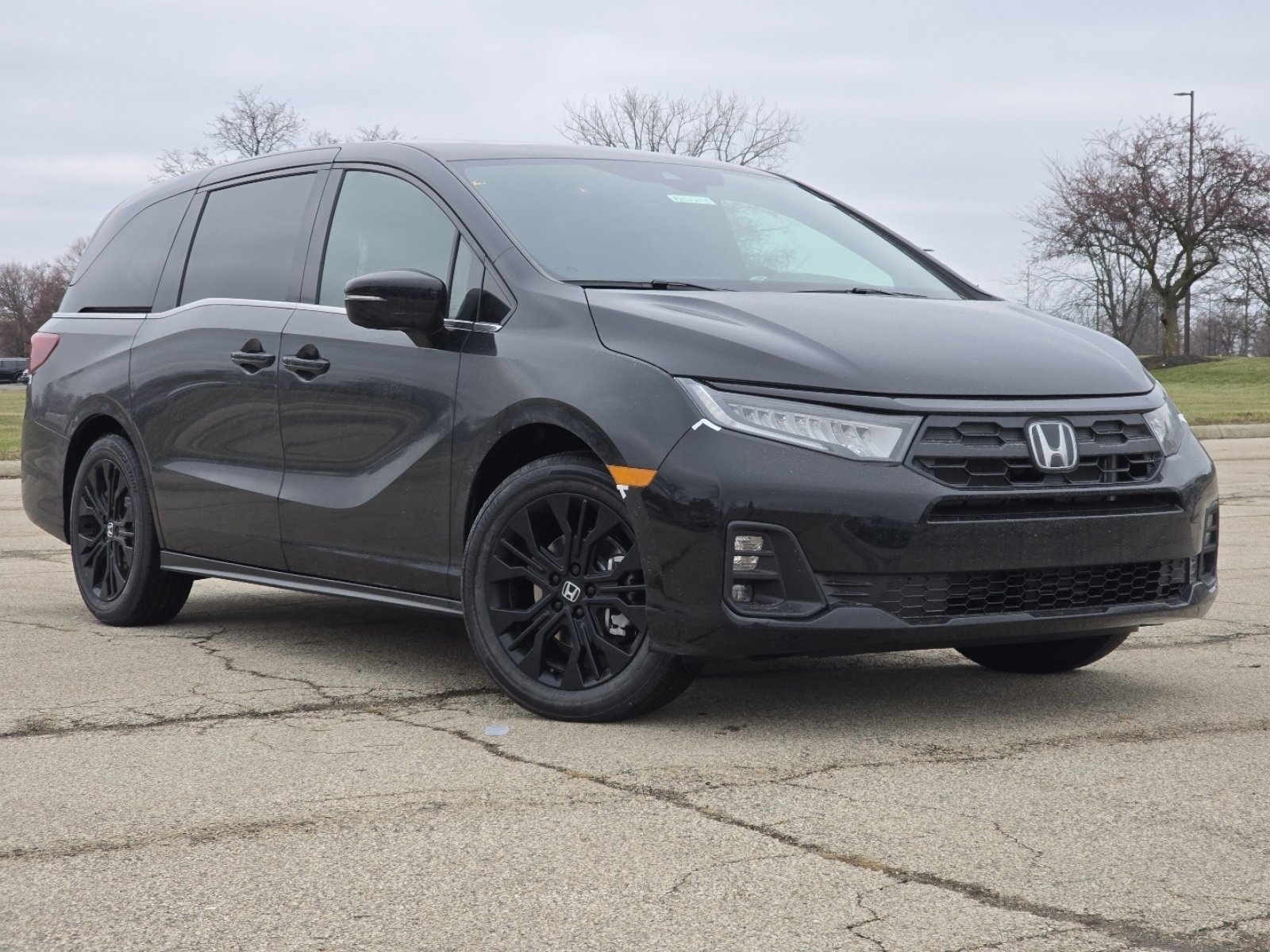 New 2026 Honda Odyssey Sport-L video 2