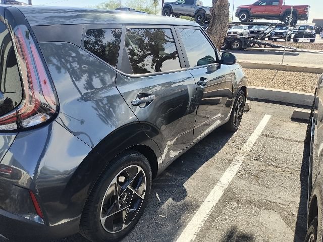 Certified 2023 Kia Soul EX FWD image 17