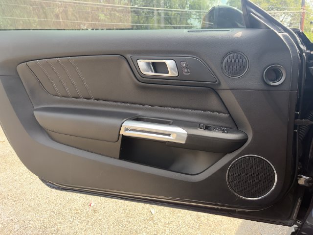 Used 2022 Ford Mustang GT Premium w/ Ford Safe & Smart Package RWD image 19