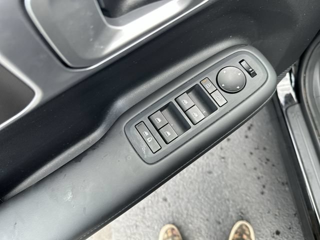 Used 2026 Hyundai Santa Fe SEL FWD image 8