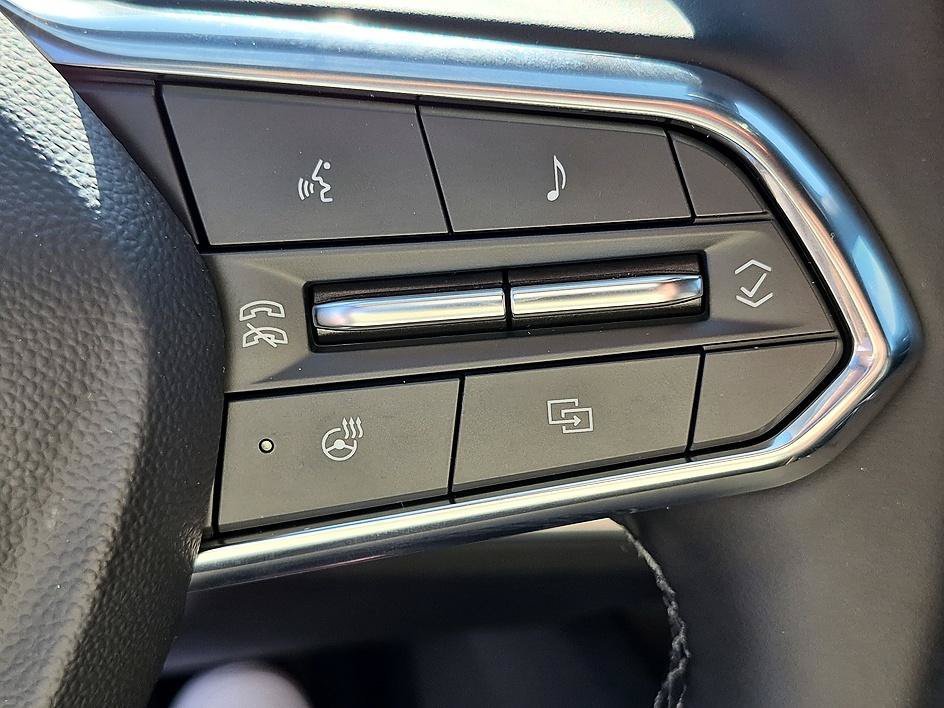 New 2027 Chevrolet Equinox LT FWD image 17