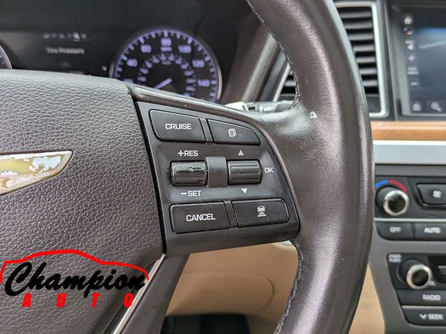 Used 2015 Hyundai Genesis 5.0 RWD image 27