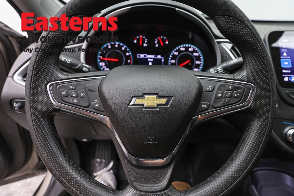 Used 2024 Chevrolet Malibu LS FWD image 10