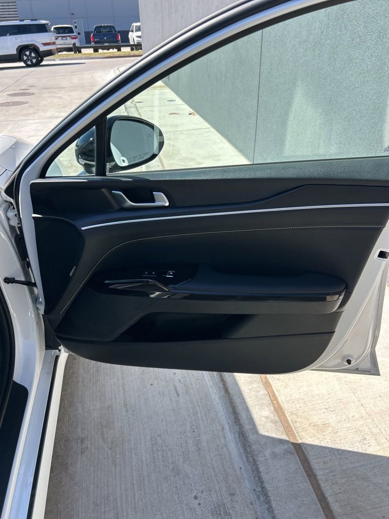 Used 2026 Kia K5 GT image 15