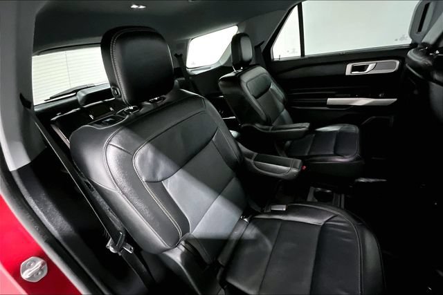 Used 2020 Ford Explorer Limited AWD/4WD image 32