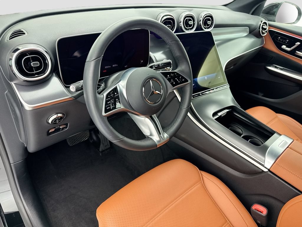 Certified 2026 Mercedes-Benz GLC 300 image 9
