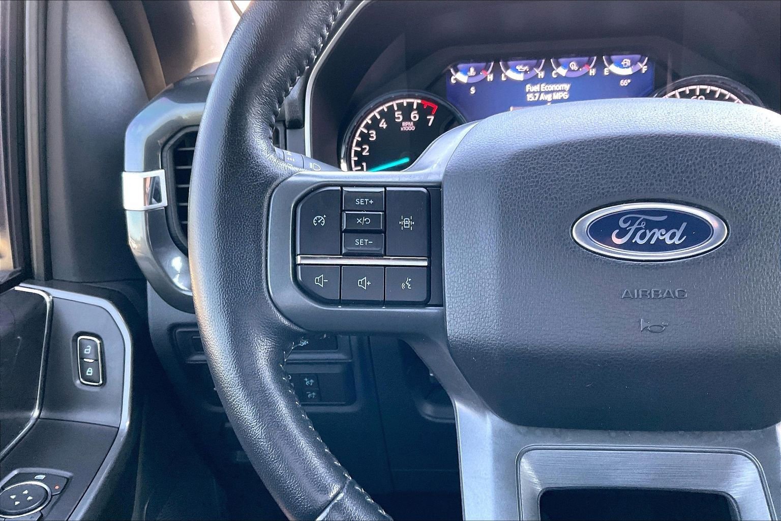 Used 2022 Ford F150 XLT w/ Equipment Group 302A High image 12