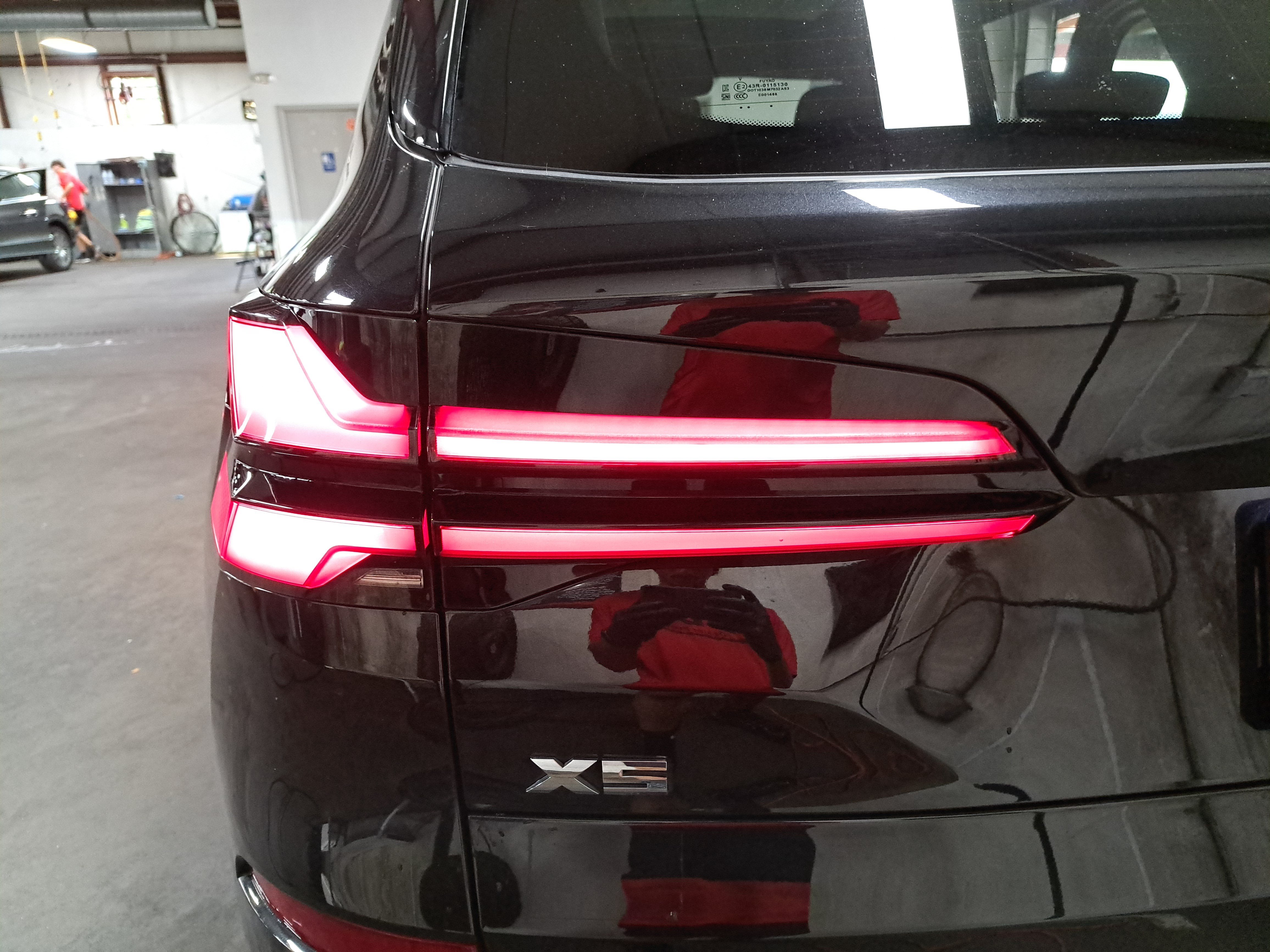Used 2025 BMW X5 M60i AWD/4WD image 36