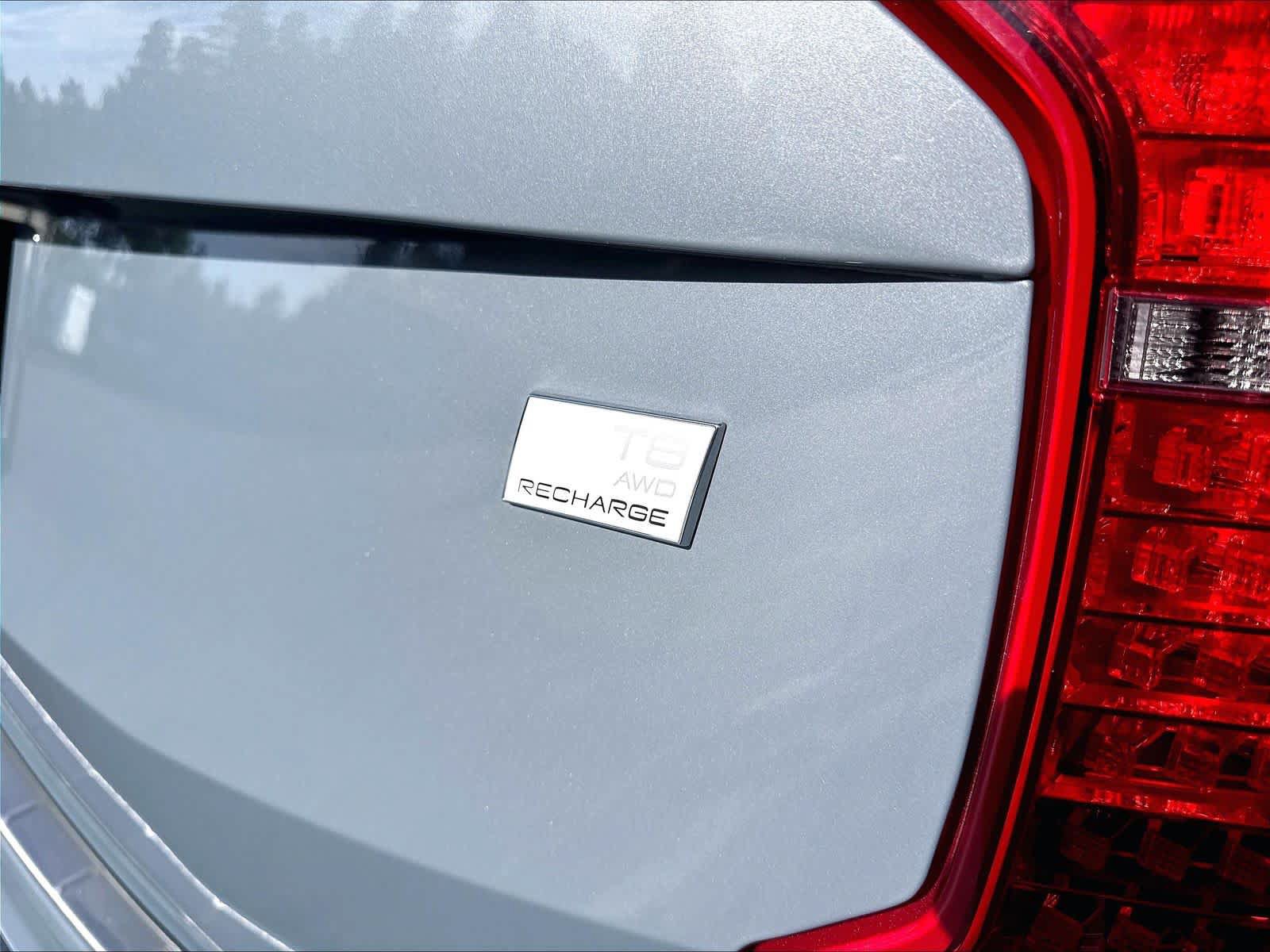 Used 2023 Volvo XC90 T8 Plus w/ Protection Package AWD/4WD image 11