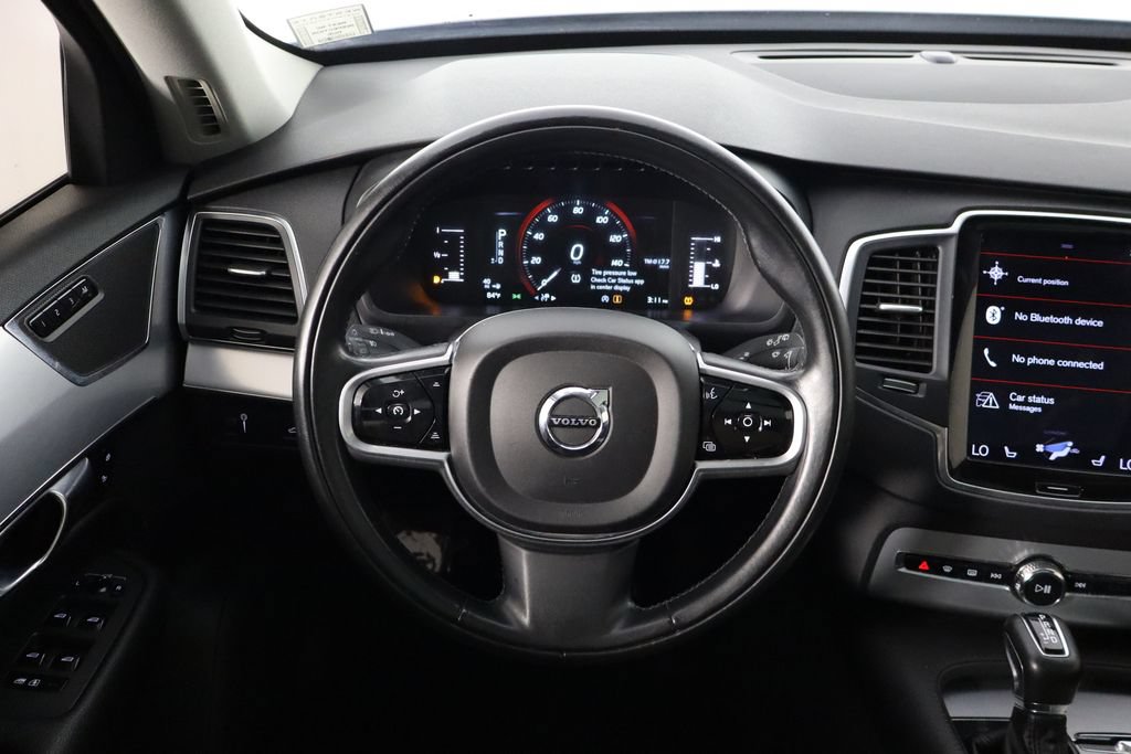 Used 2018 Volvo XC90 T5 Momentum w/ Convenience Package FWD image 7