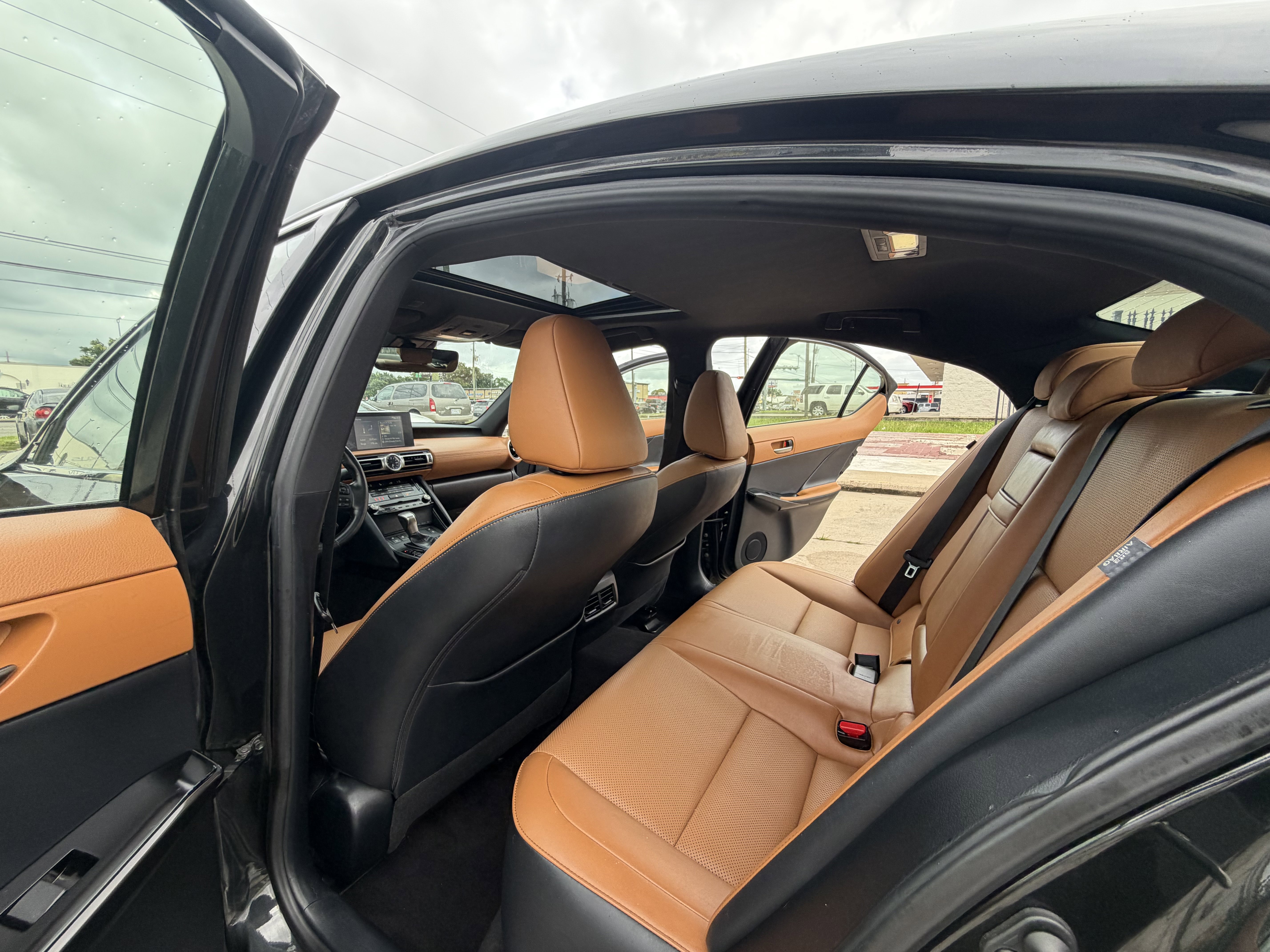 Used 2021 Lexus IS 300 AWD w/ Comfort Package image 20