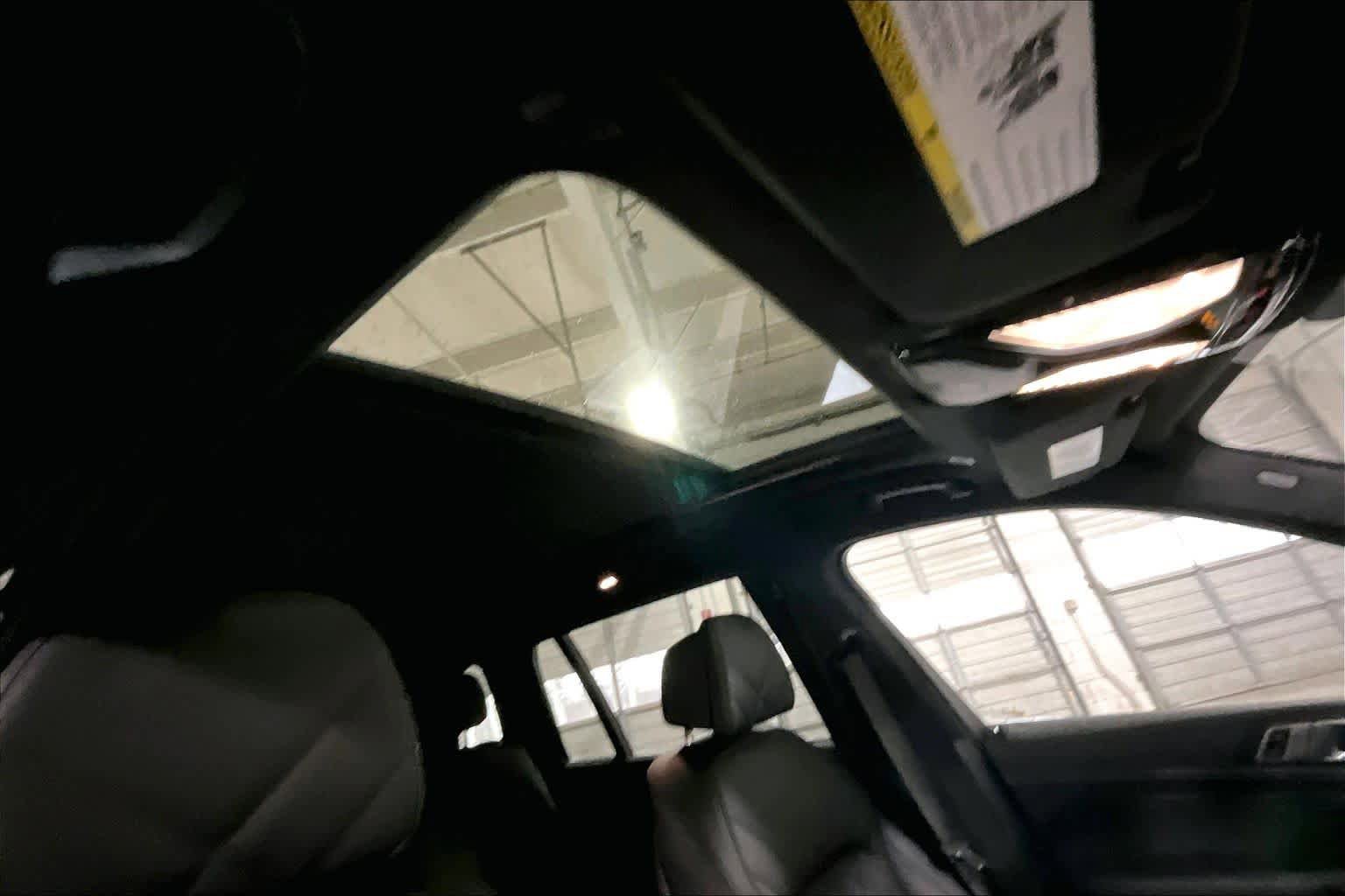 Used 2026 BMW X7 xDrive40i AWD/4WD image 14