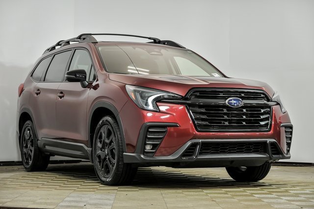 Used 2023 Subaru Ascent Onyx Edition image 1