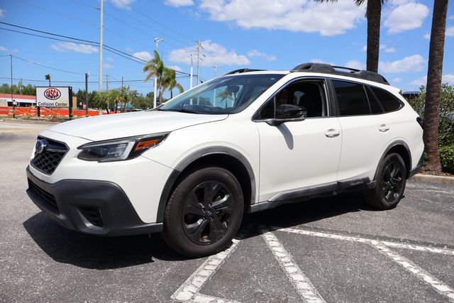Used 2020 Subaru Outback Onyx Edition XT AWD/4WD image 3