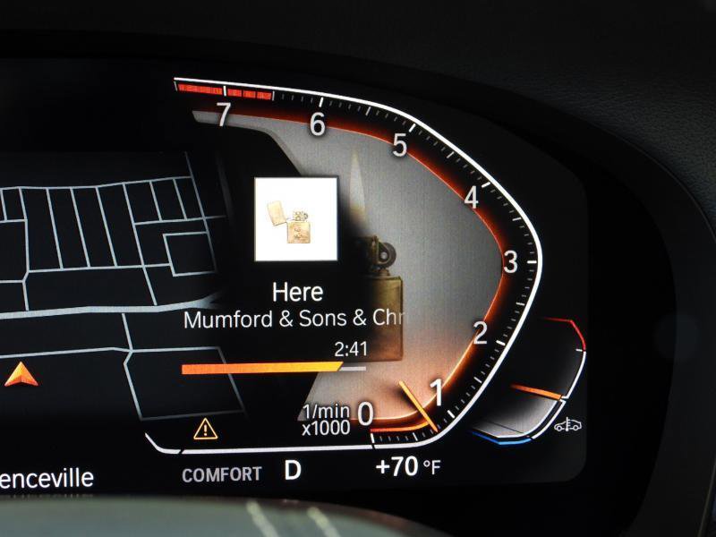 Used 2021 BMW 740i w/ Premium Package image 91