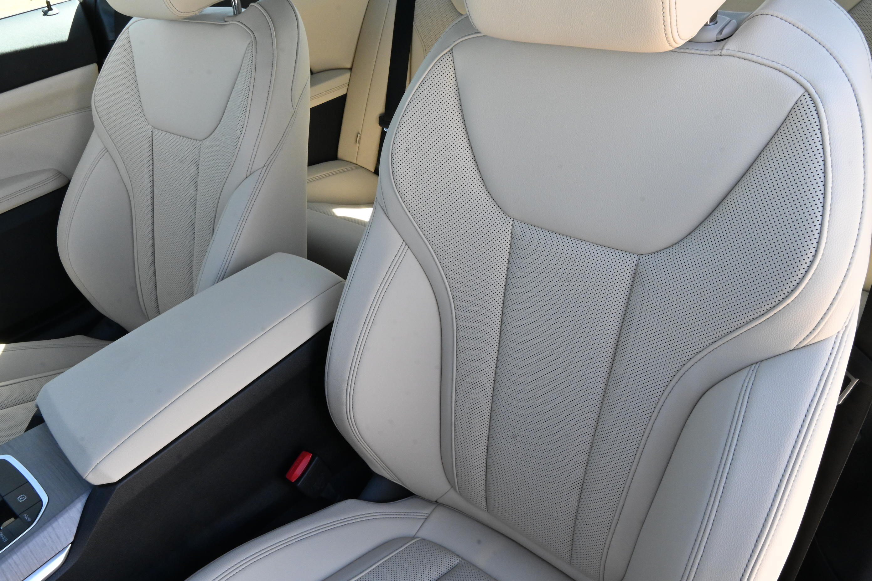 New 2026 BMW 430i Coupe w/ M Sport Package RWD image 9