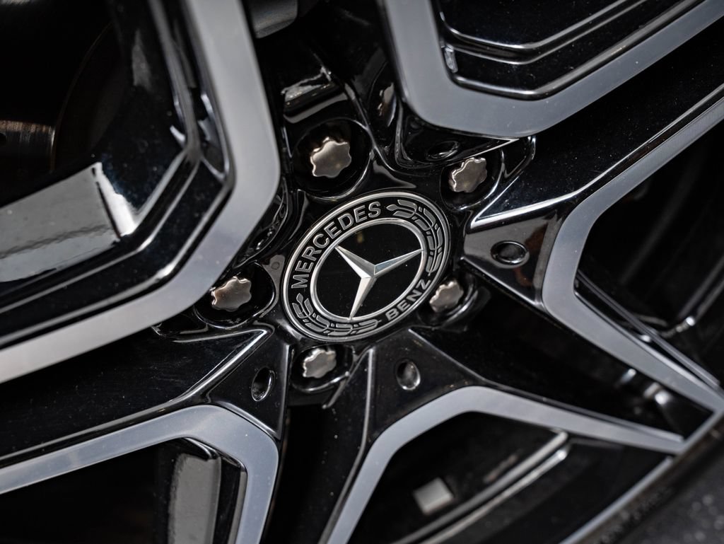 Certified 2023 Mercedes-Benz GLS 580 4MATIC image 8