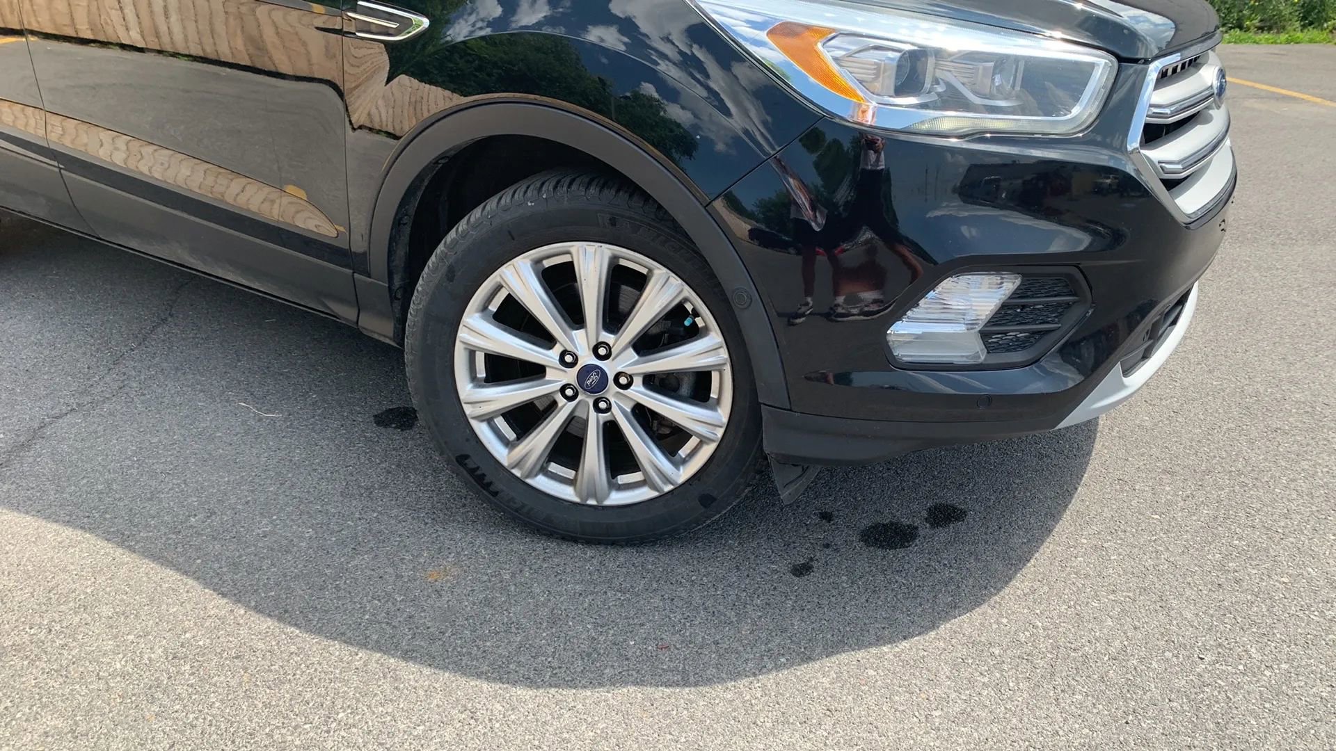 Used 2017 Ford Escape Titanium w/ Canadian Touring Package AWD/4WD image 22