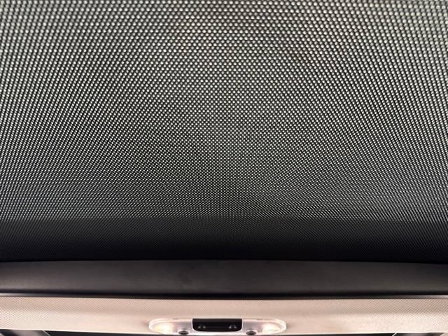Used 2023 MINI Cooper 4-Door Hardtop FWD image 33