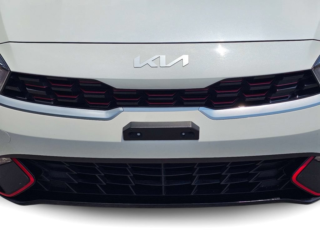 Certified 2023 Kia Forte GT-Line FWD image 3