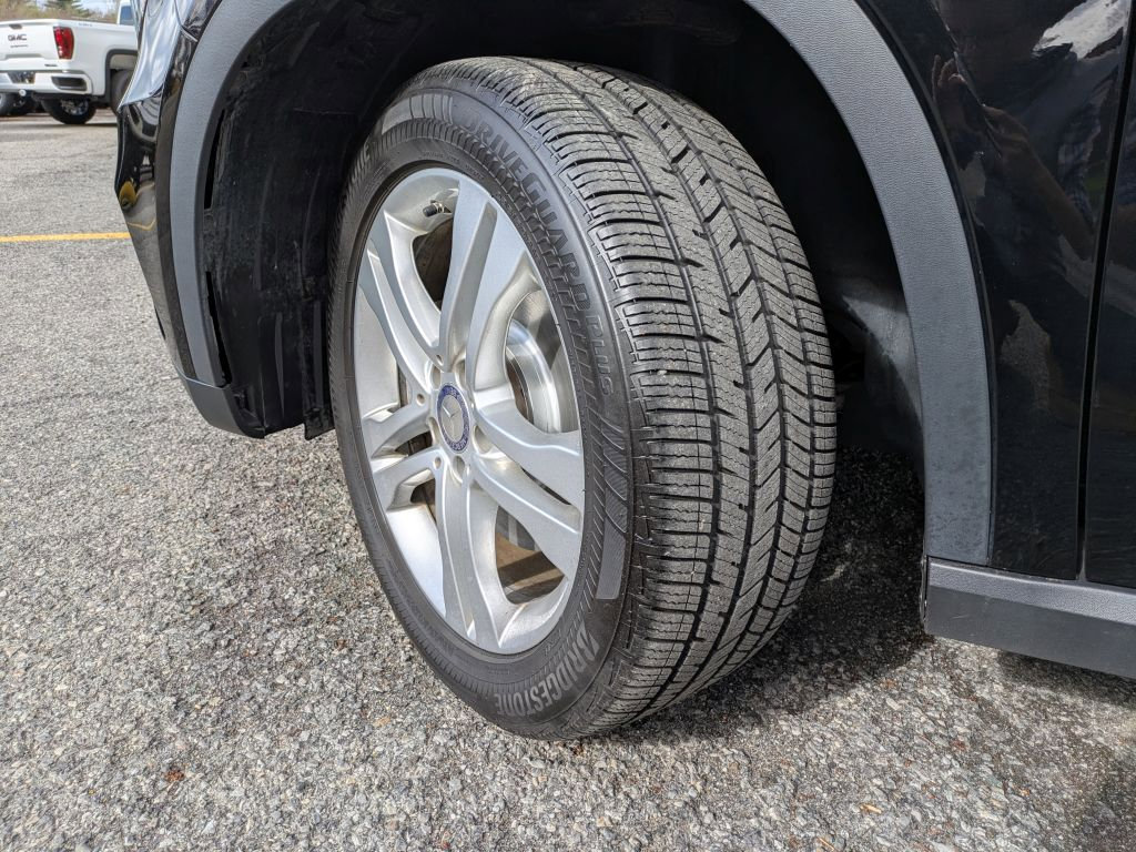 Used 2017 Mercedes-Benz GLA 250 4MATIC image 36