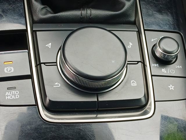 Used 2024 MAZDA MAZDA3 s FWD image 19