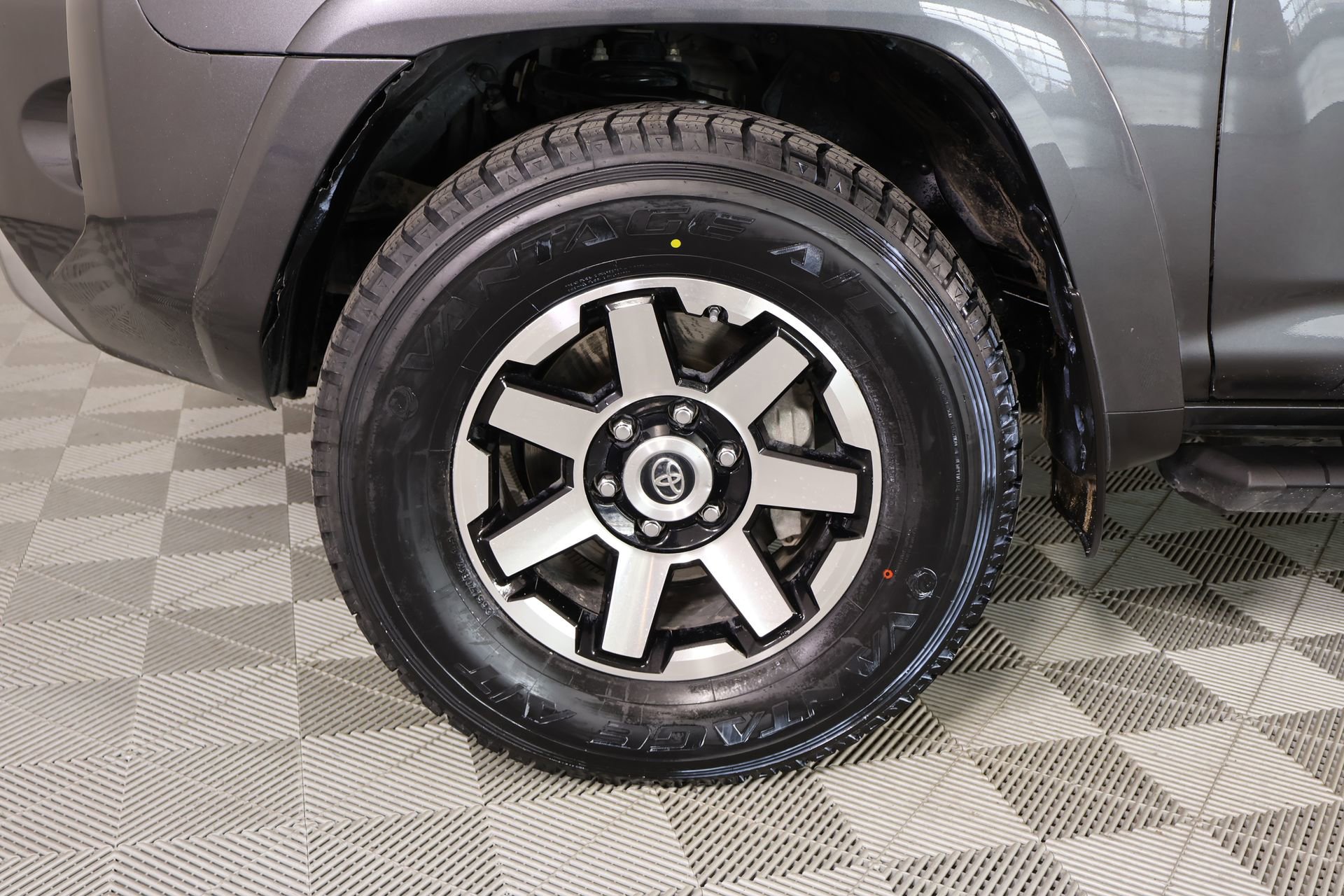 Used 2021 Toyota 4Runner TRD Off-Road Premium w/ Moonroof Package image 18