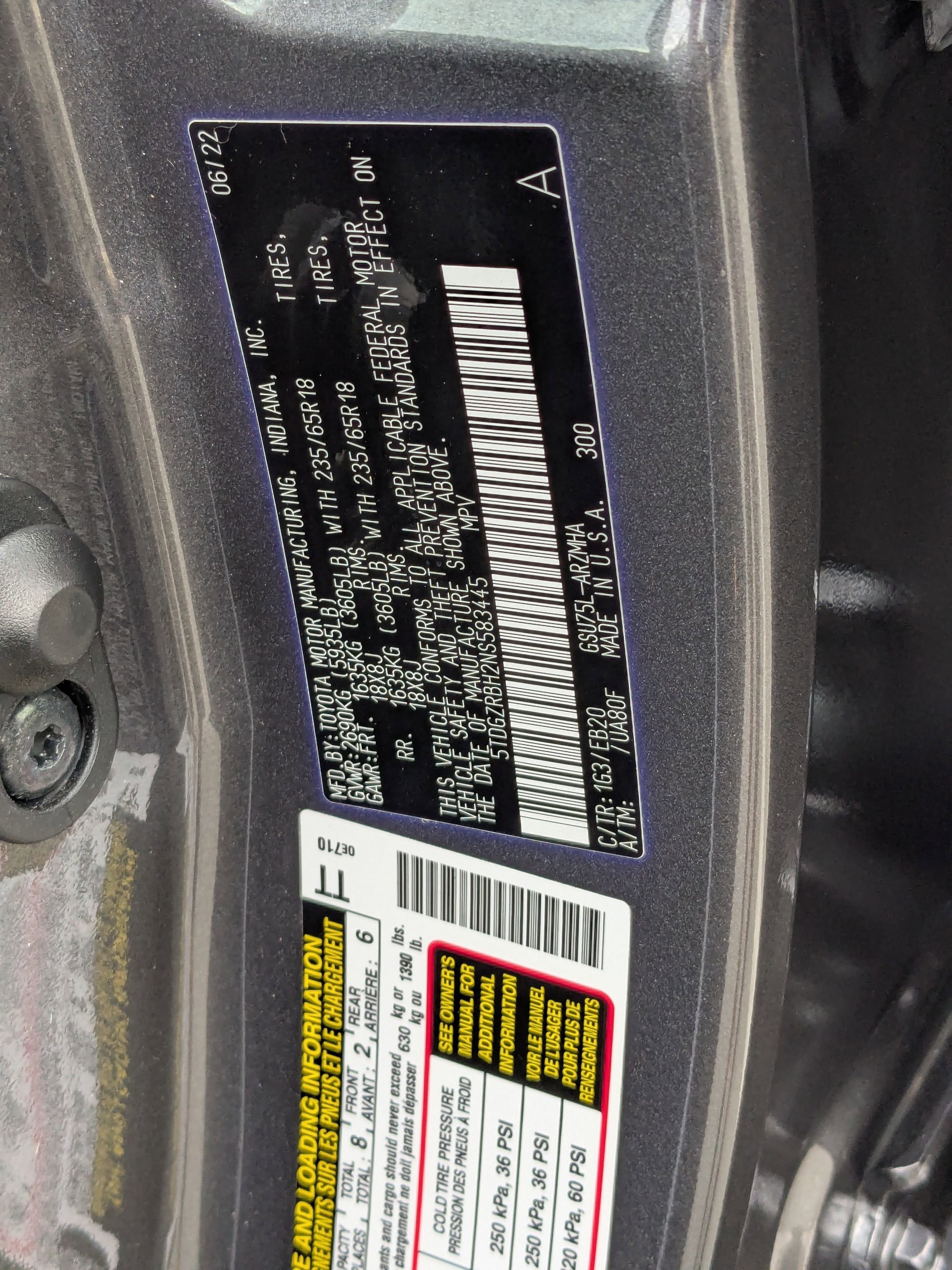 Used 2022 Toyota Highlander XLE image 41