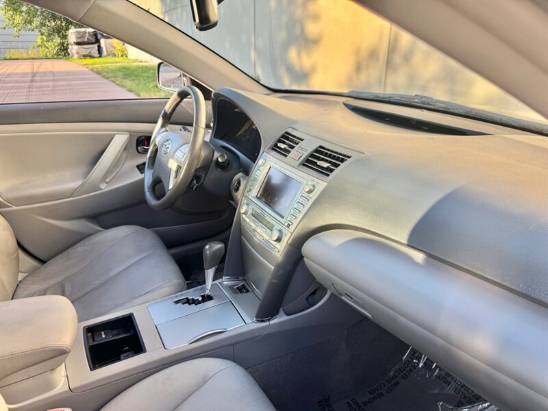 Used 2008 Toyota Camry Hybrid FWD image 18