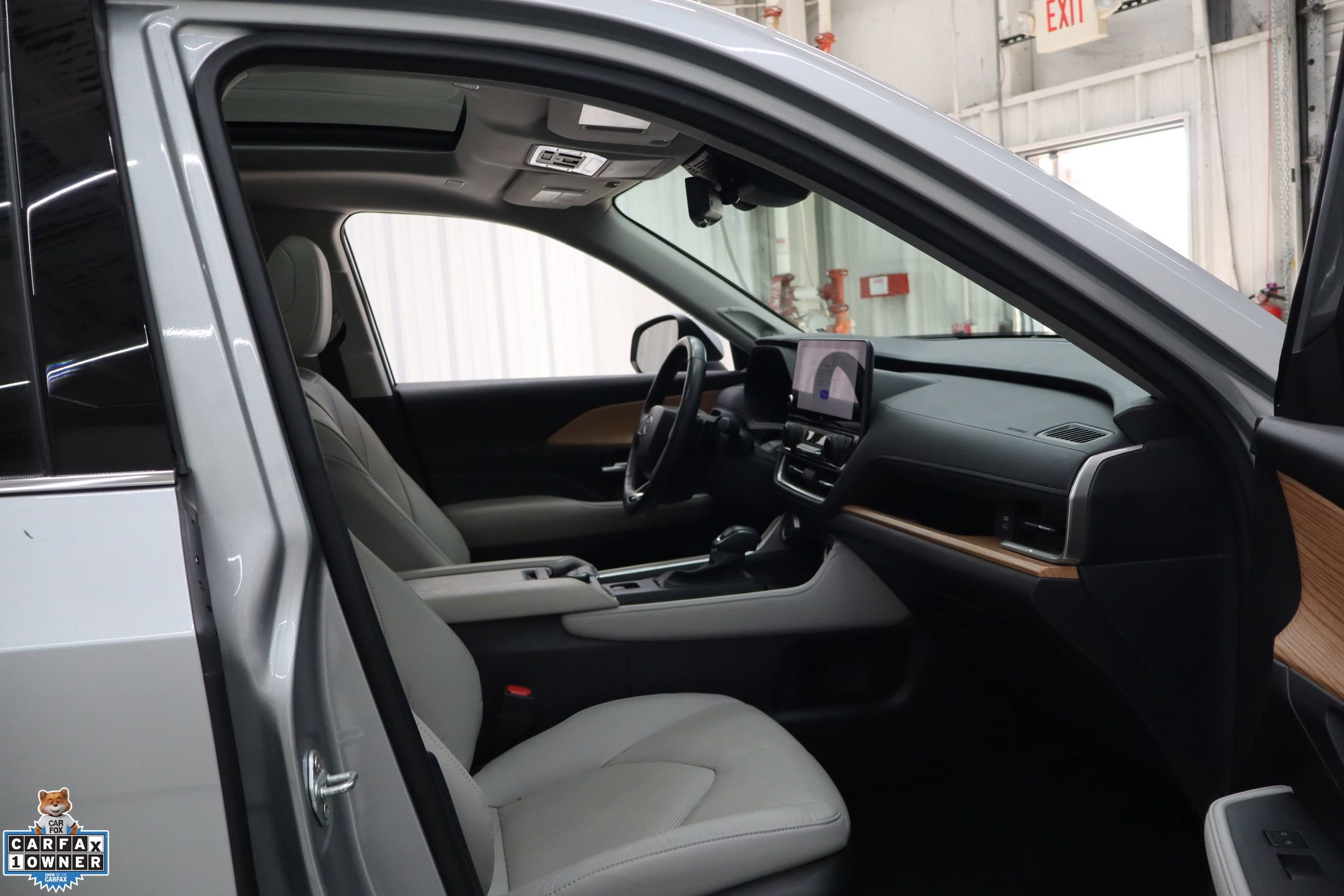 Used 2024 Toyota Grand Highlander Platinum image 37