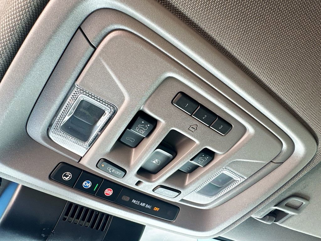 Used 2024 GMC Sierra 1500 Denali w/ Denali Reserve Package image 21