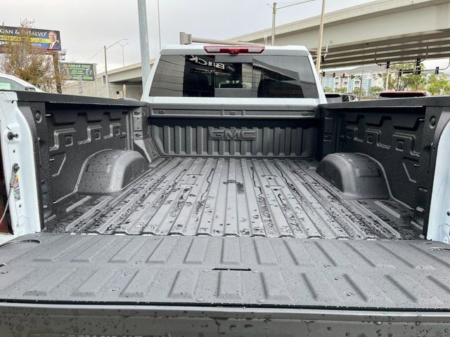 New 2026 GMC Sierra 2500 Denali w/ Denali Reserve Package image 16