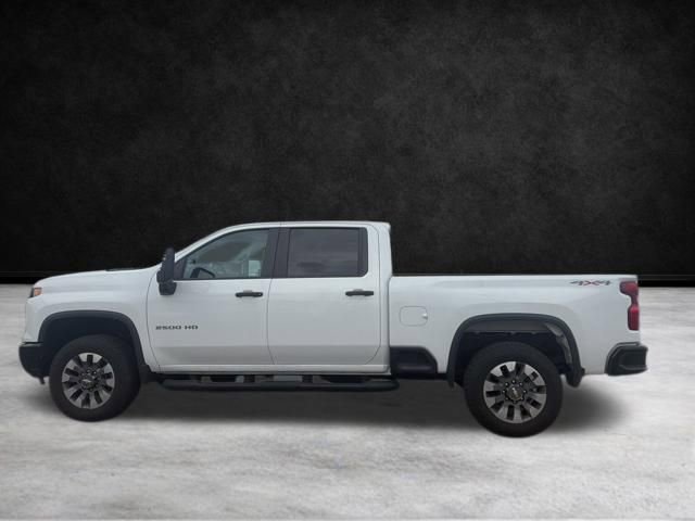 Used 2025 Chevrolet Silverado 2500 Custom w/ Custom Convenience Package image 7