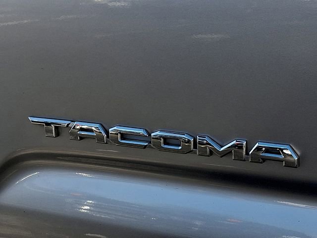 Used 2023 Toyota Tacoma SR5 w/ Technology Package image 36