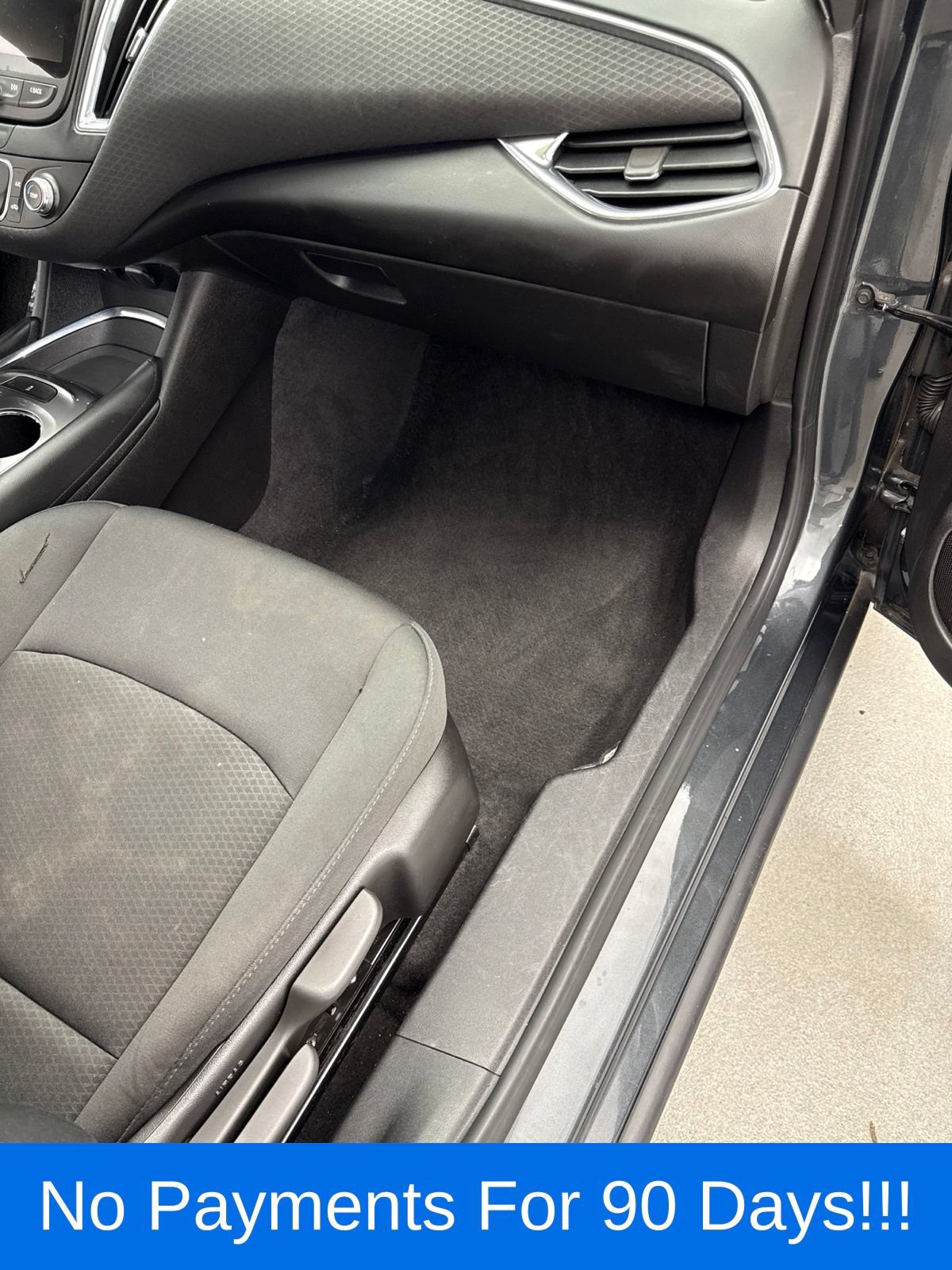 Used 2016 Chevrolet Malibu LT FWD image 25