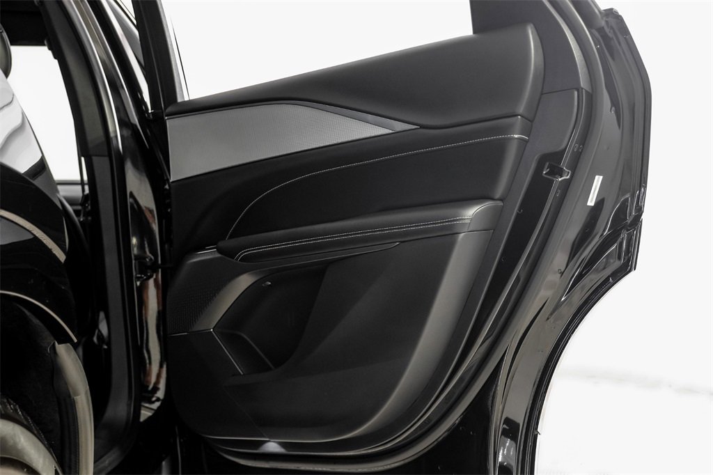 Used 2024 Cadillac Lyriq Tech image 48