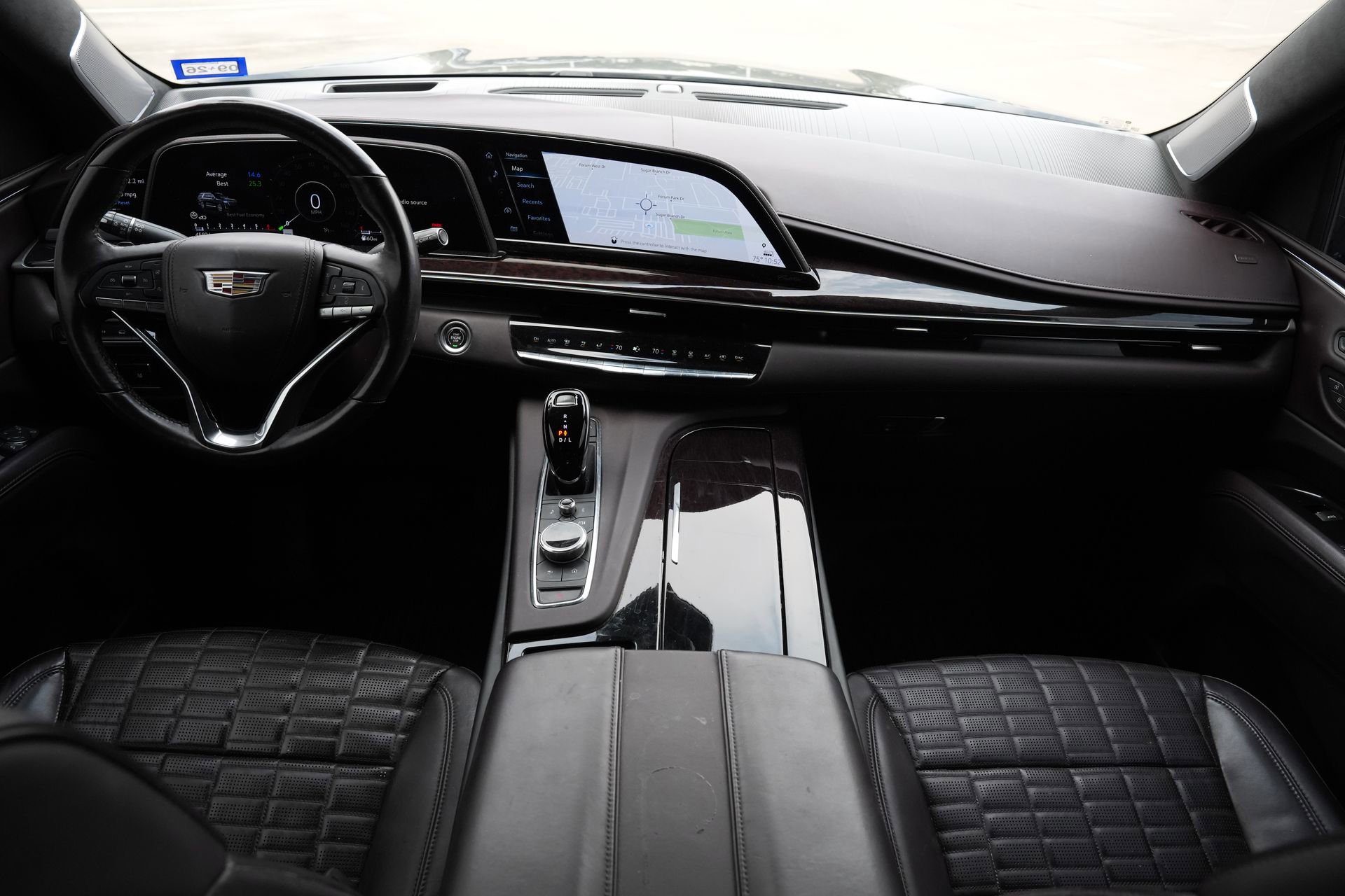 Certified 2023 Cadillac Escalade Premium Luxury Platinum image 7