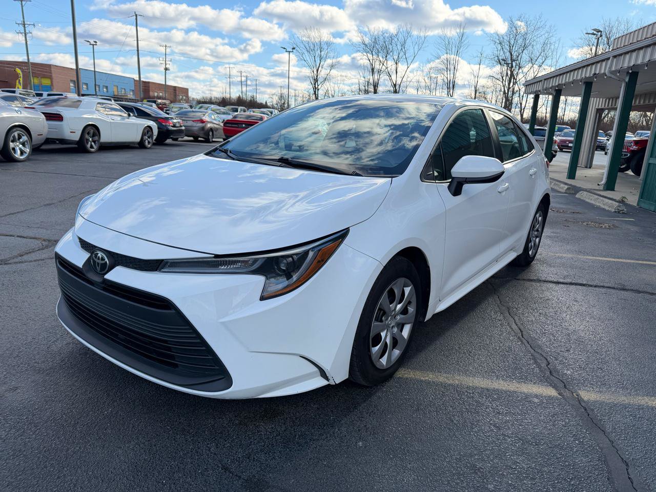 Used 2023 Toyota Corolla LE FWD image 6